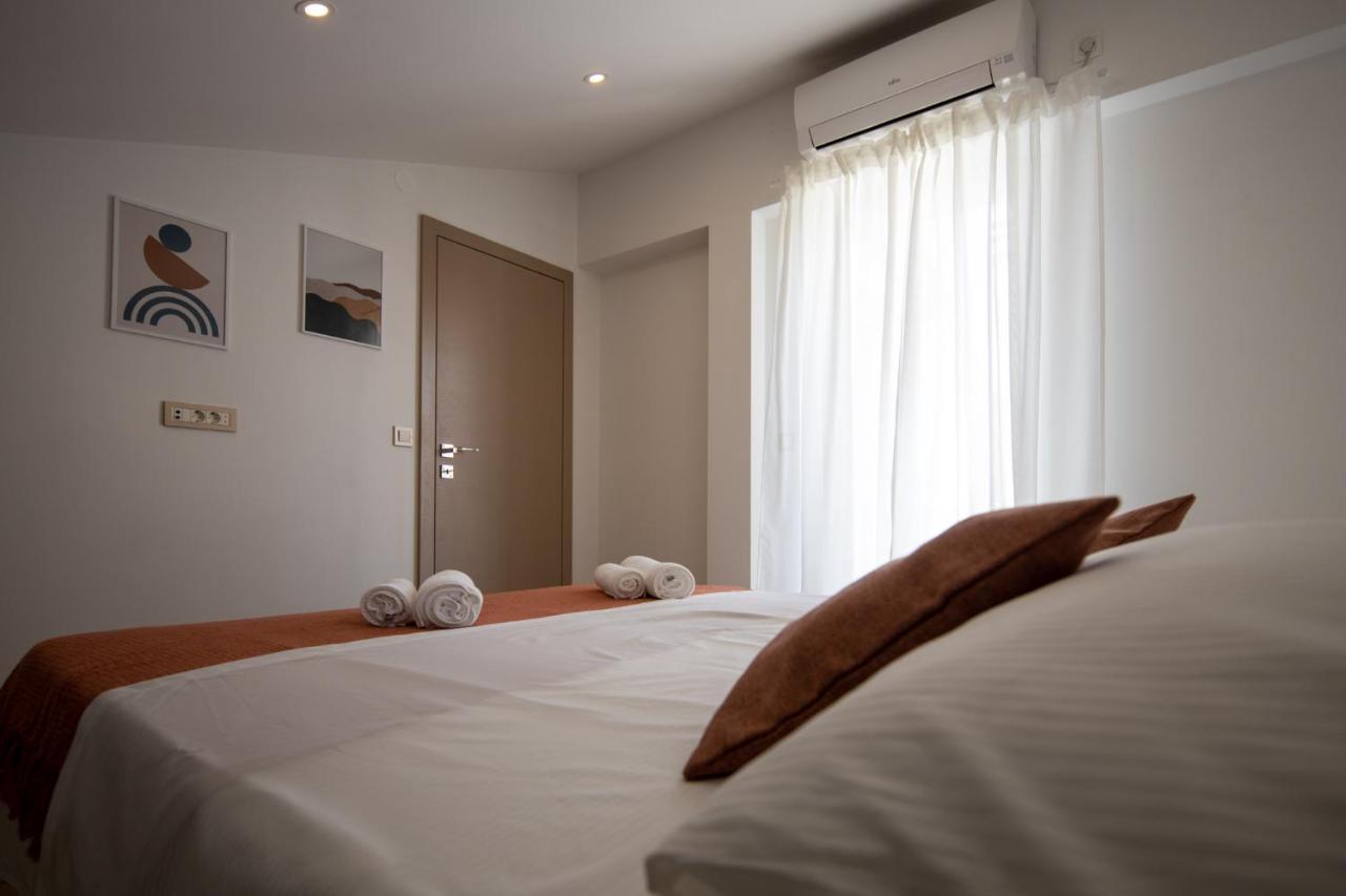 Lumaja Luxury Apartman 比奥格勒·纳·莫鲁 外观 照片
