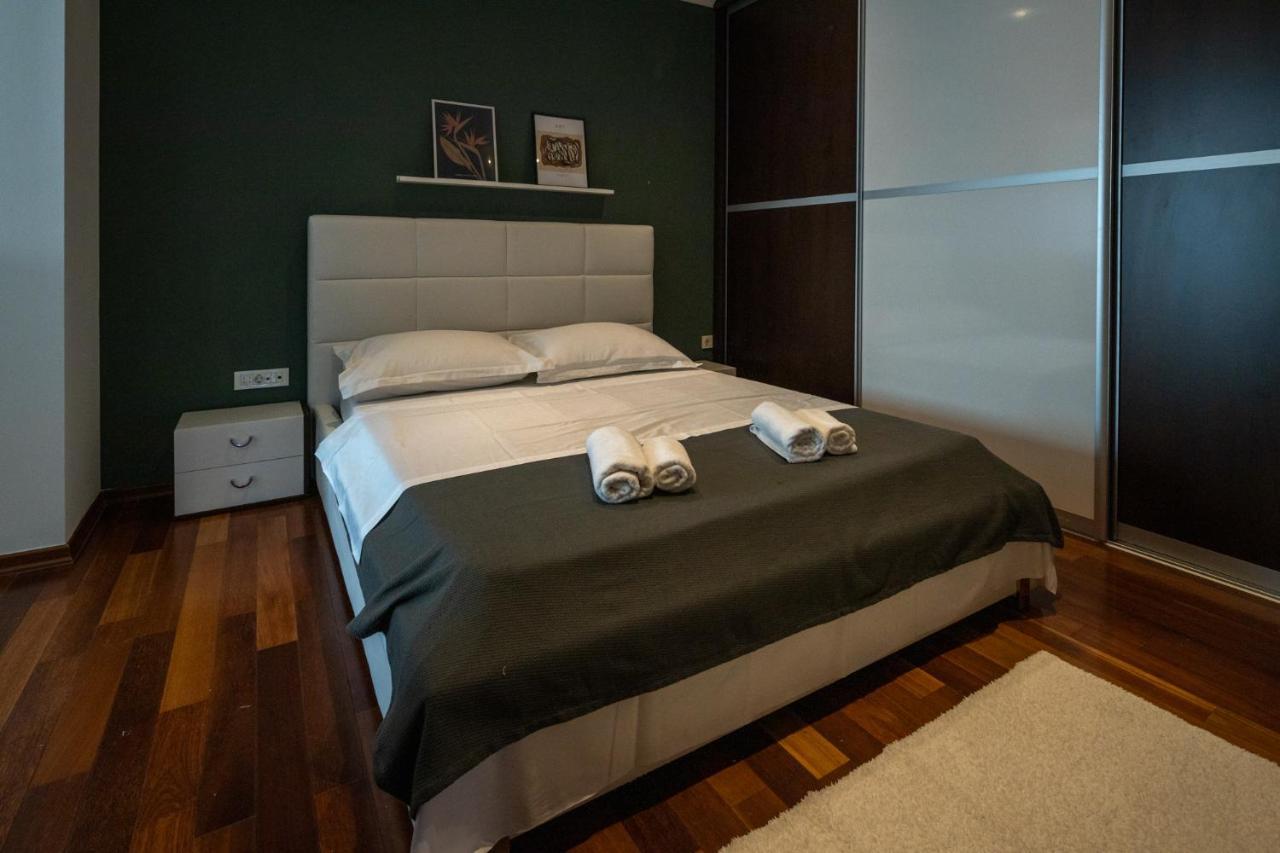 Lumaja Luxury Apartman 比奥格勒·纳·莫鲁 外观 照片