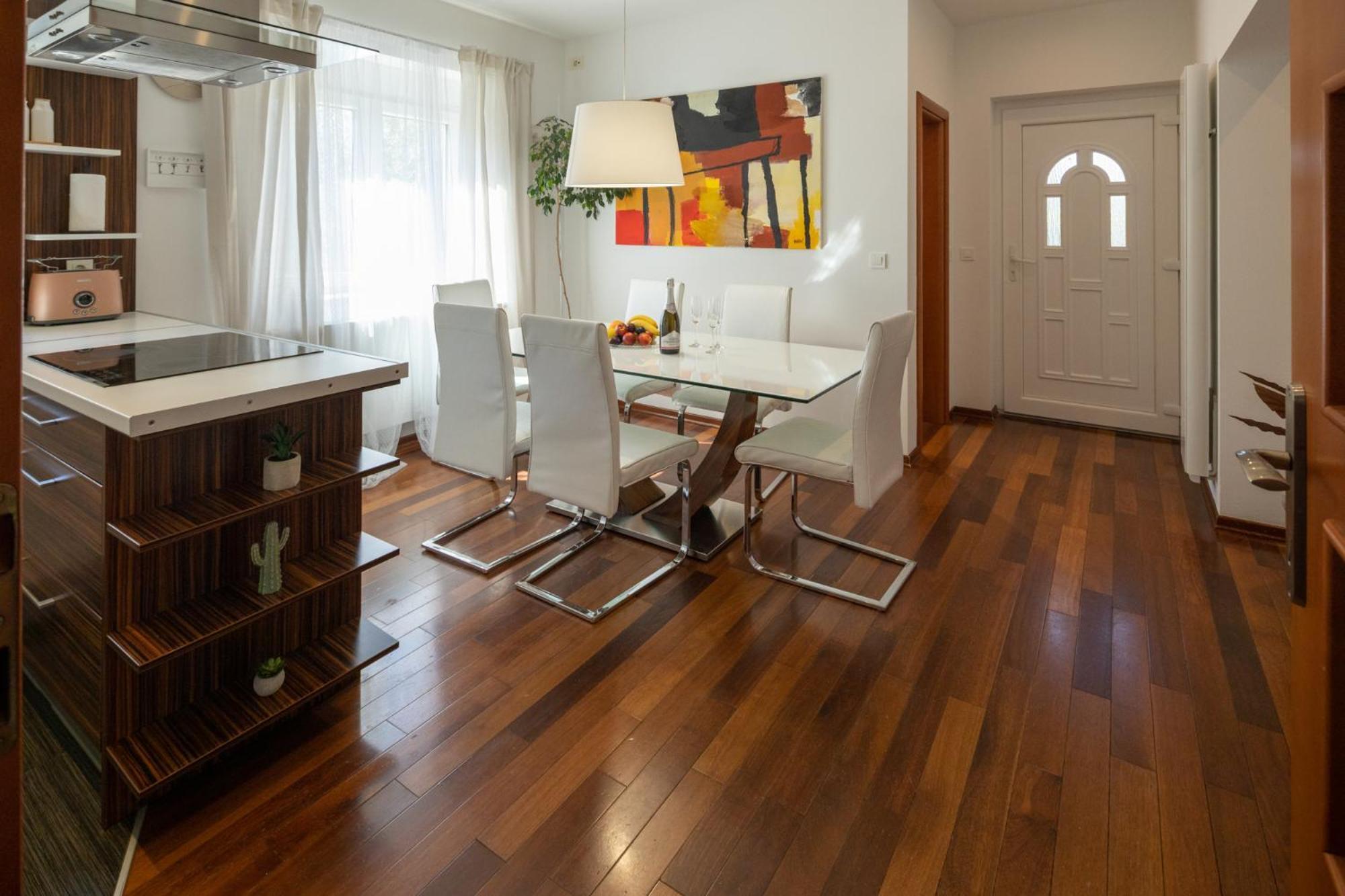 Lumaja Luxury Apartman 比奥格勒·纳·莫鲁 外观 照片